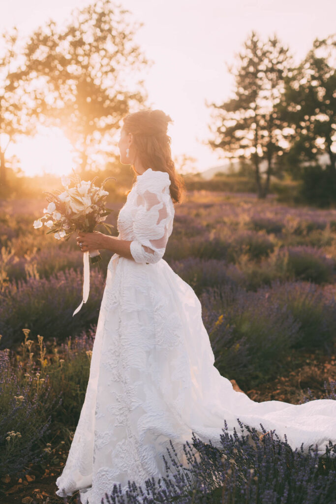 couple — mariage Grange de Javon Luberon — 24