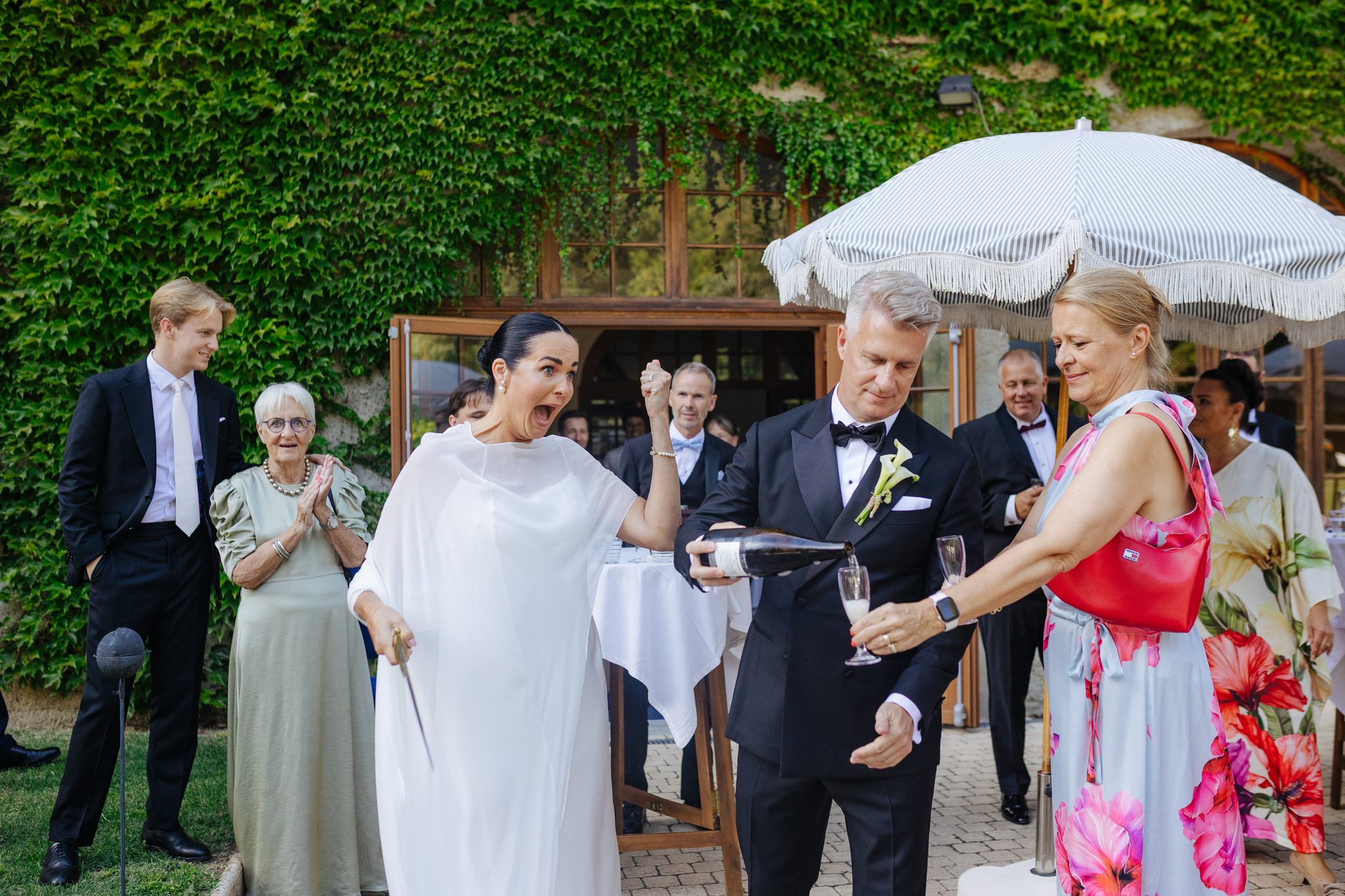 cocktail — mariage Château de Fontager vallée du Rhône — 29