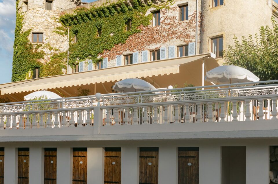 welcome dinner — Château de Fontager Rhône Valley wedding — 1